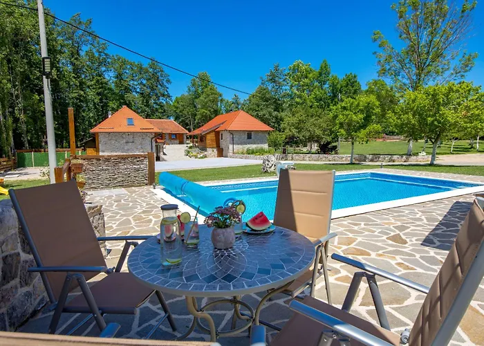 Casa de Férias Relax Lika By Interhome Gračac