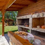 Relax Lika By Interhome *
